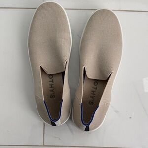 Rothy's Women's Tan Slip-On Flats